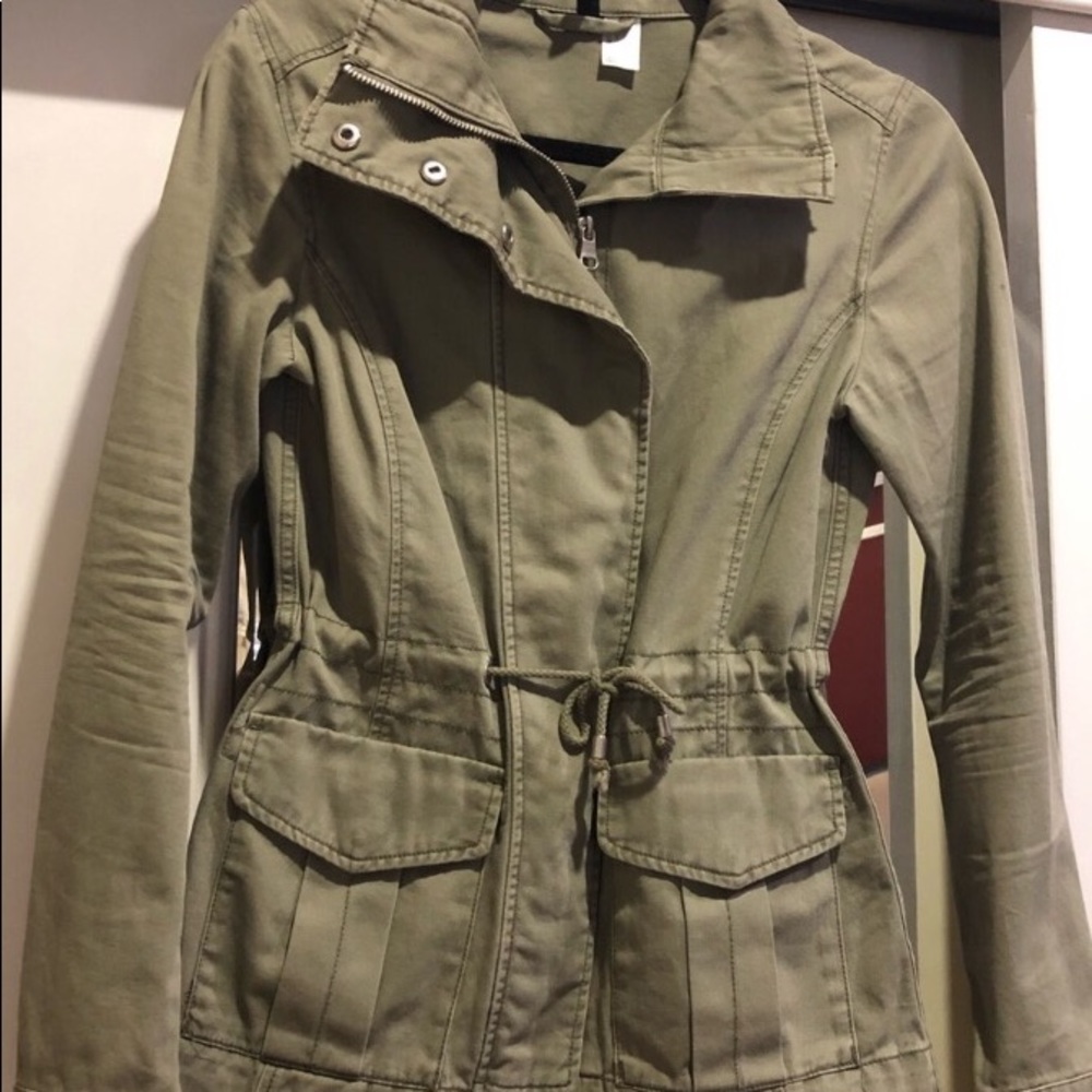 H&M Cargo jacket🤩